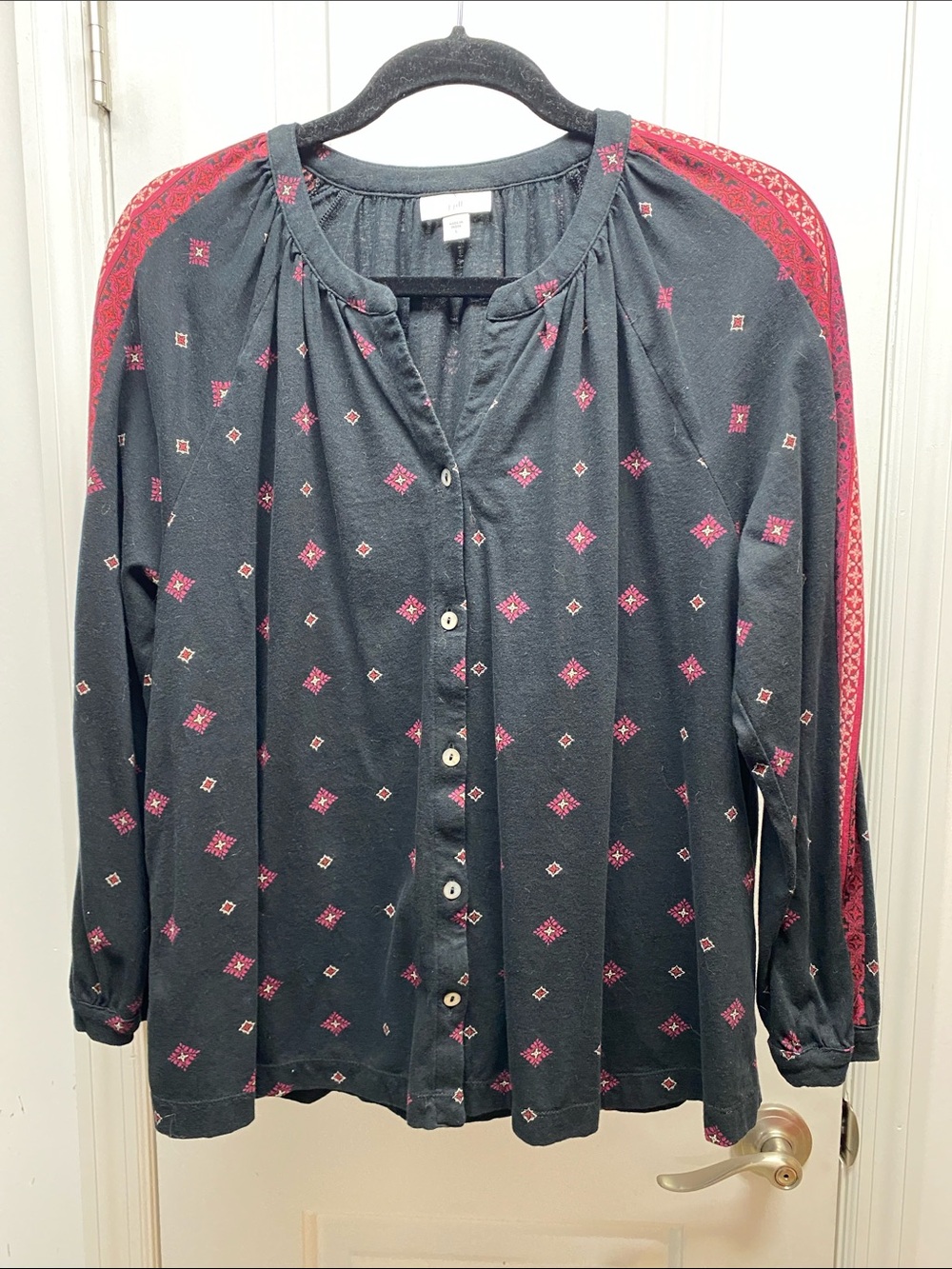 J. Jill Navy Button-Front Shirt with Pink Diamond Motifs